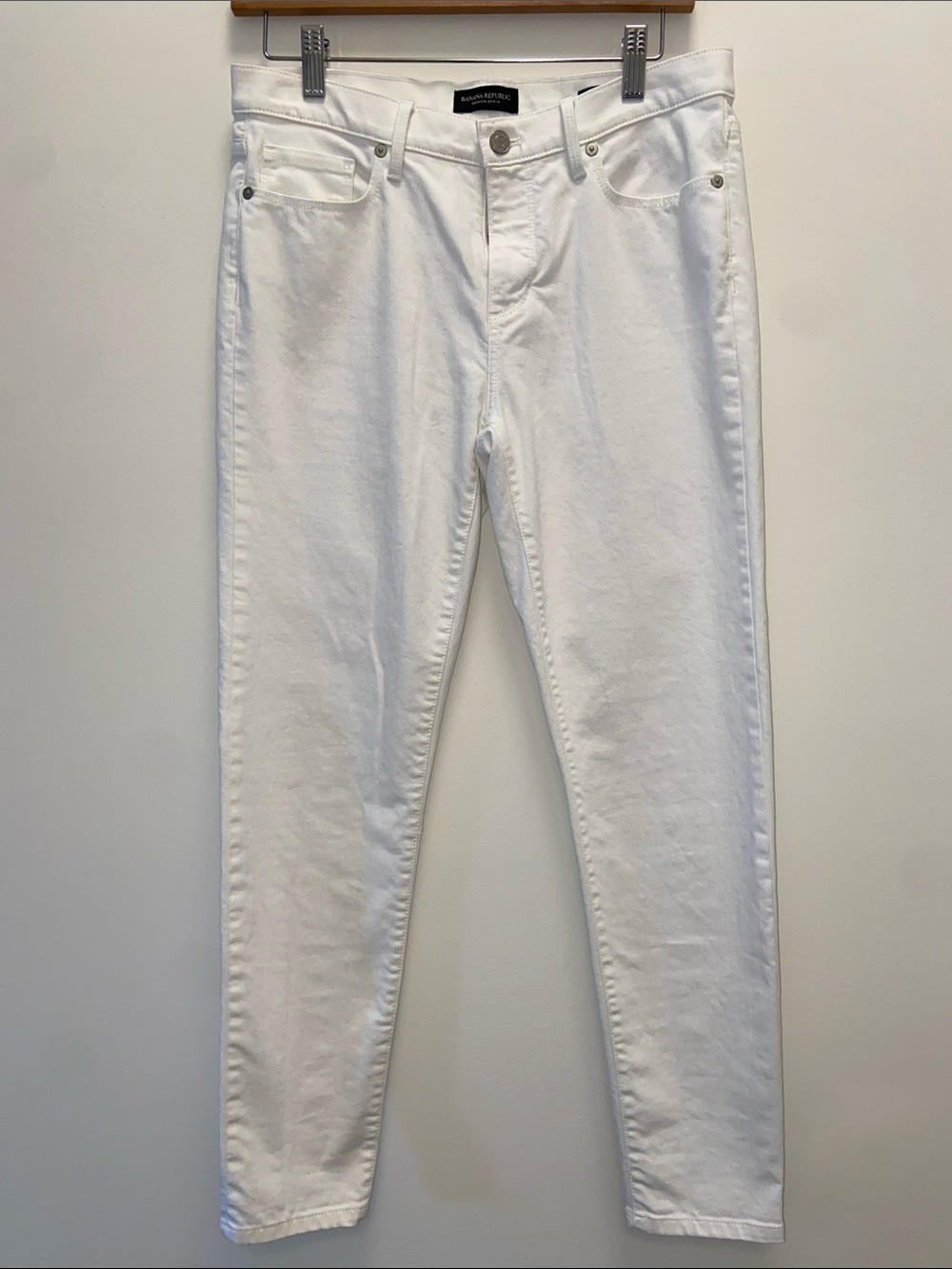Banana Republic White Cropped Slim Jeans  3760